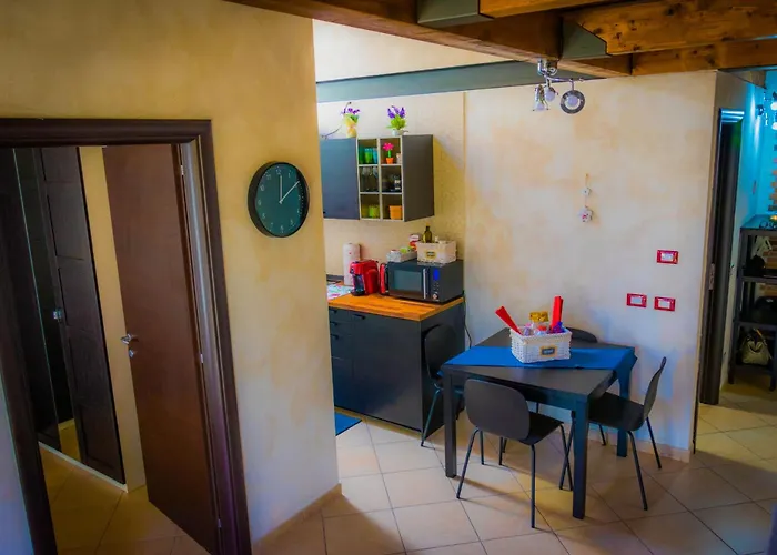 Un Nido Sul Fiume 公寓 费拉拉