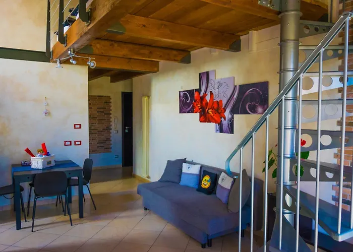 Un Nido Sul Fiume * Φεράρα