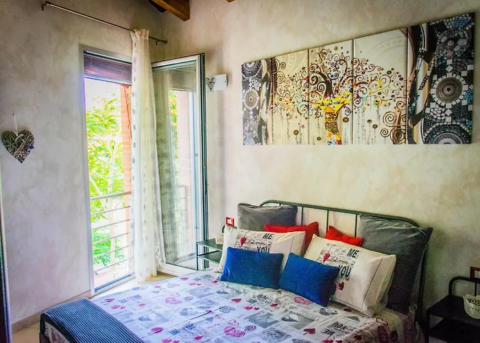 Un Nido Sul Fiume 公寓 费拉拉